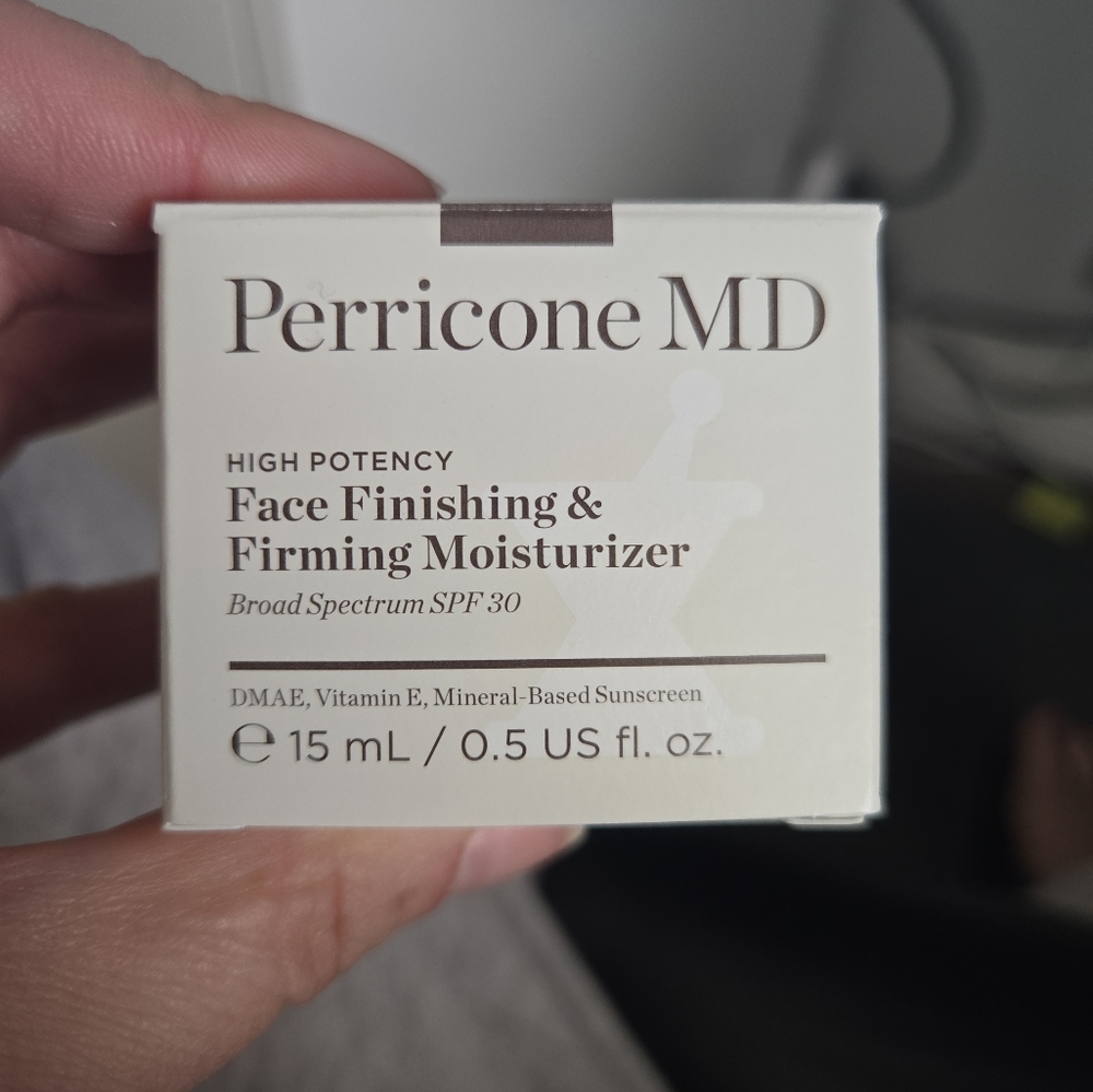 Face Finishing & Firming Moisurizer